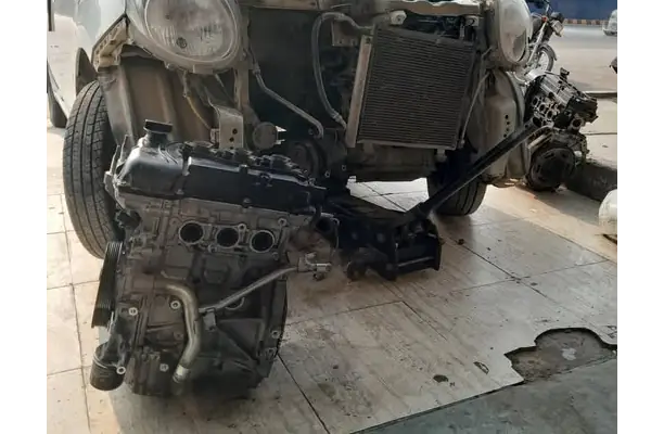 Expert Engine Repair and Overhaul at Lambda Garage